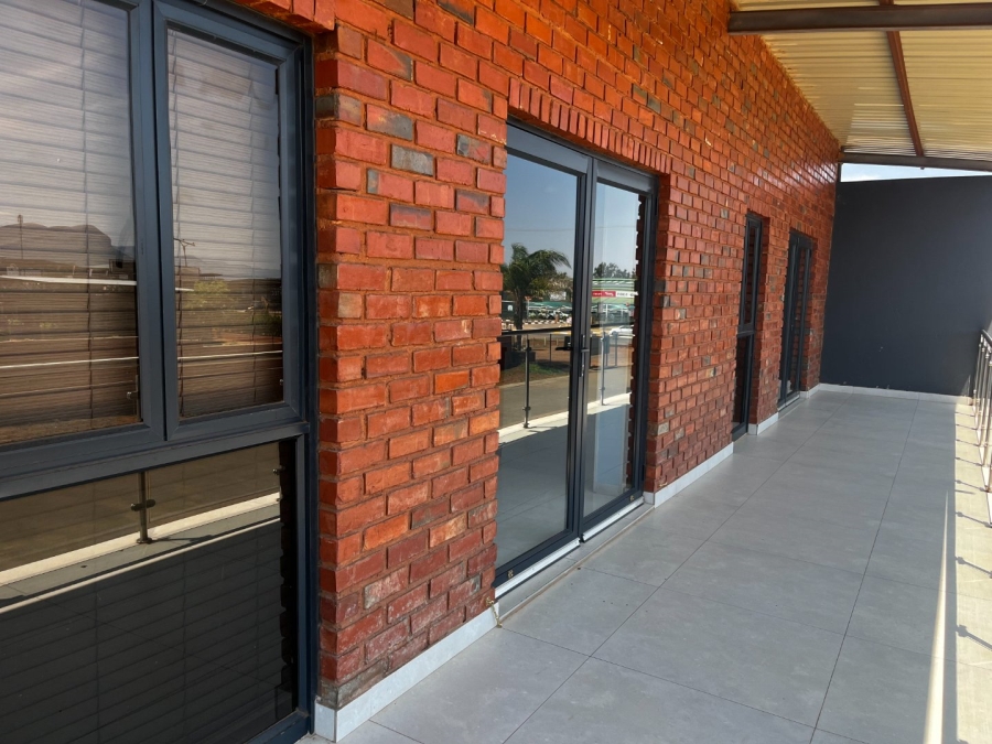 To Let commercial Property for Rent in Melodie North West